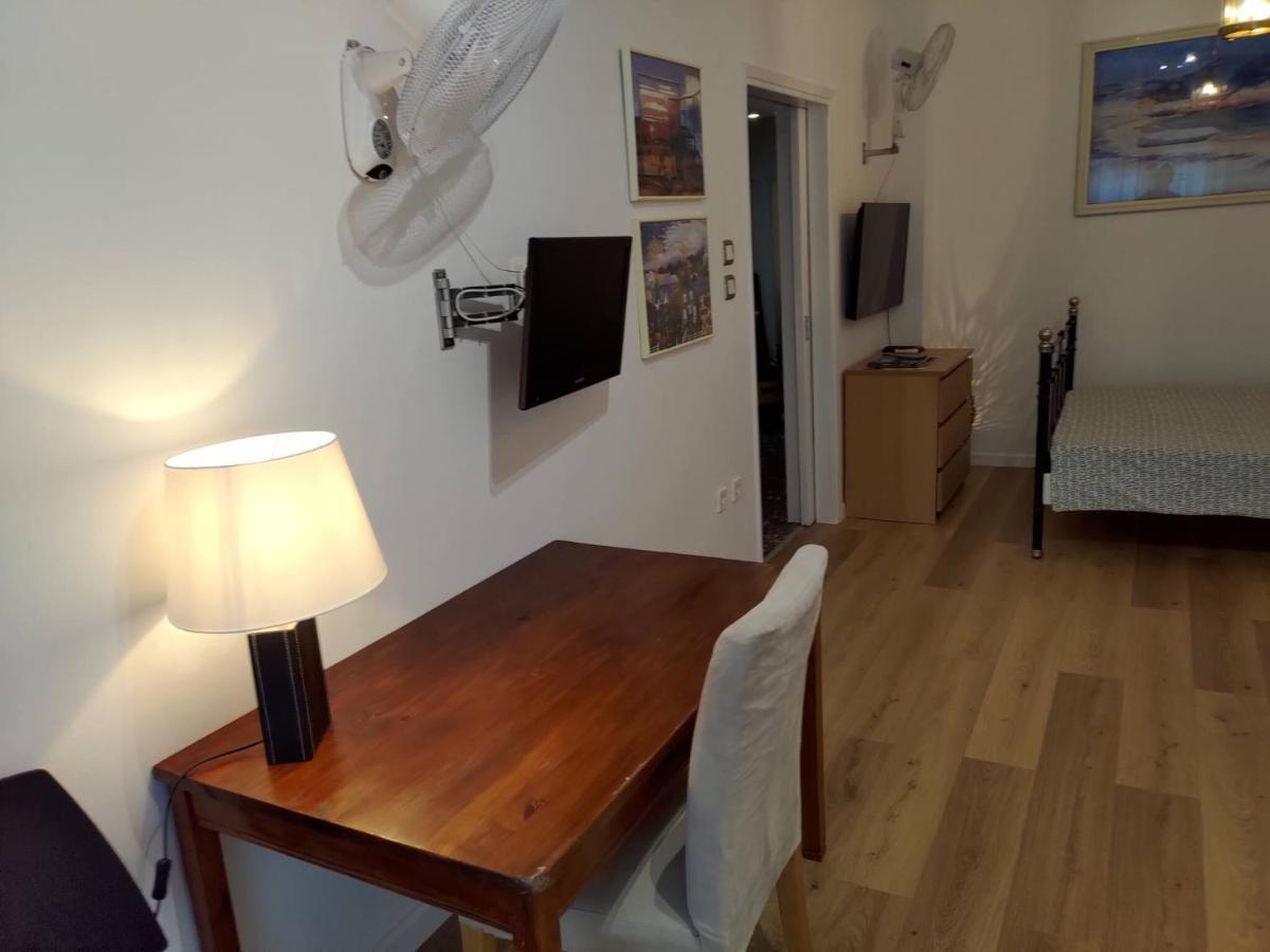 Promenade Apartment With Sea View Salonicco Esterno foto