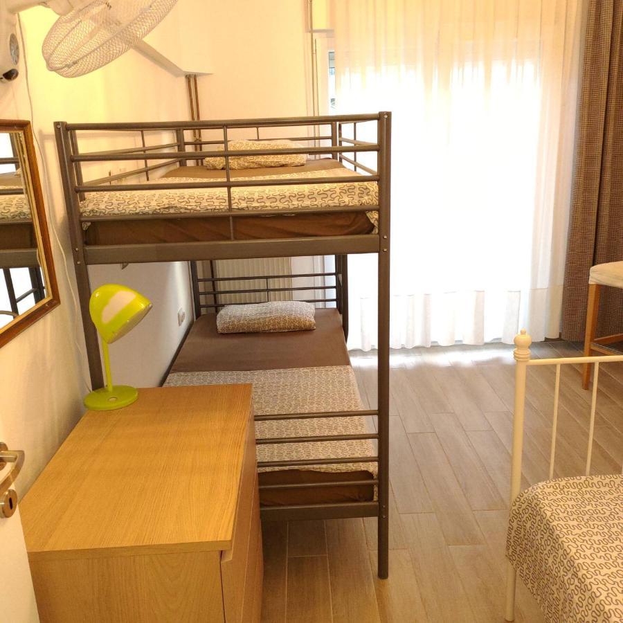 Promenade Apartment With Sea View Salonicco Esterno foto