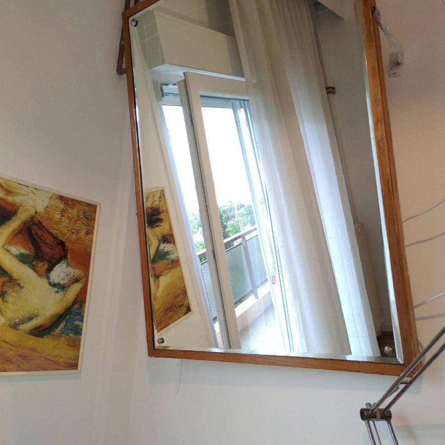Promenade Apartment With Sea View Salonicco Esterno foto