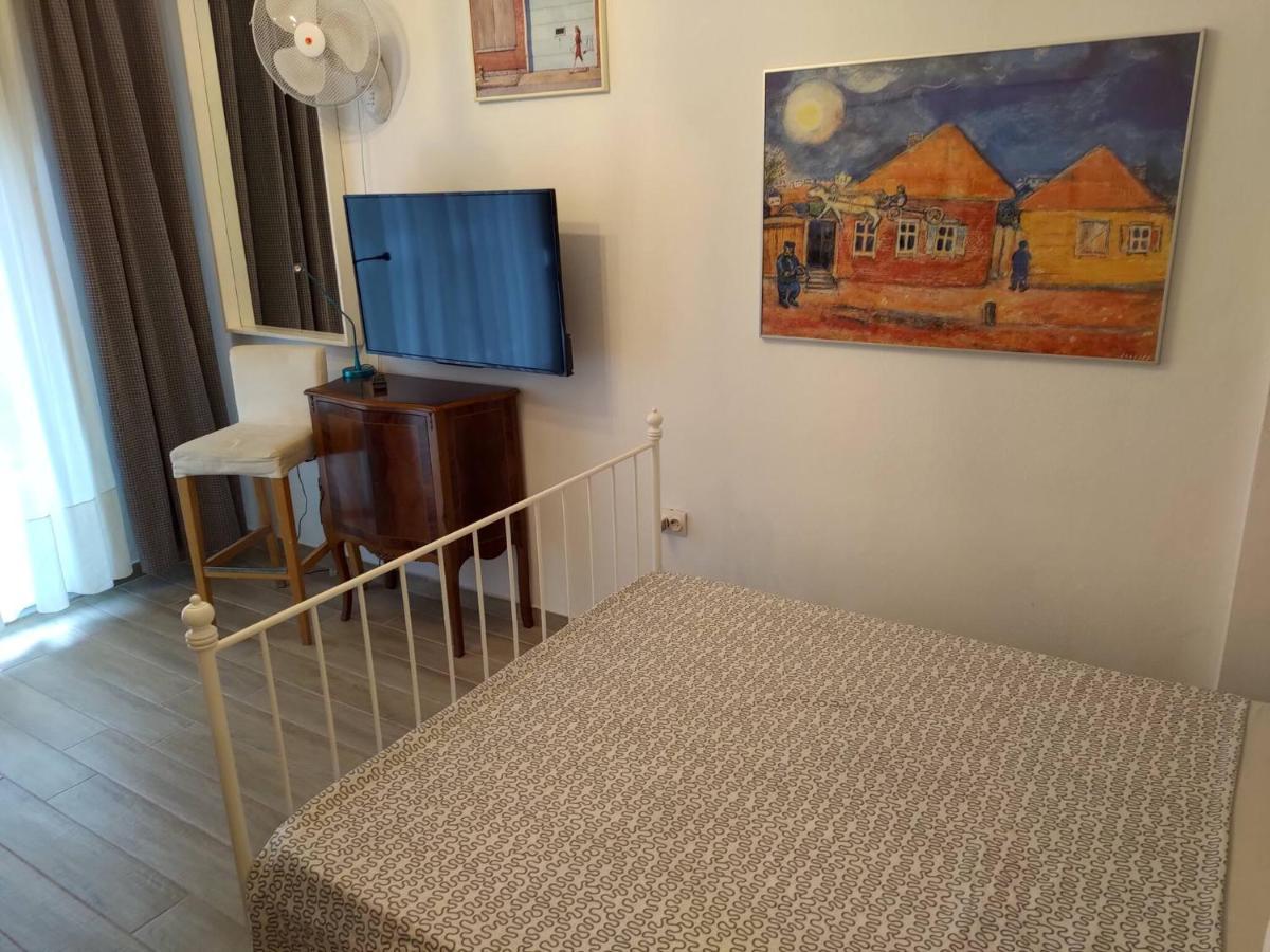 Promenade Apartment With Sea View Salonicco Esterno foto
